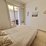 Appartement Les Flamants Roses De La Capte T3 Hyères