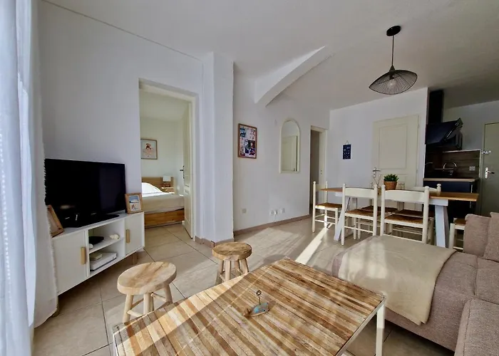 Les Flamants Roses De La Capte T3 * Hyeres