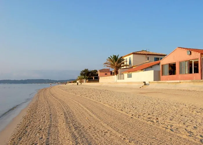 Les Flamants Roses De La Capte T3 Hyeres